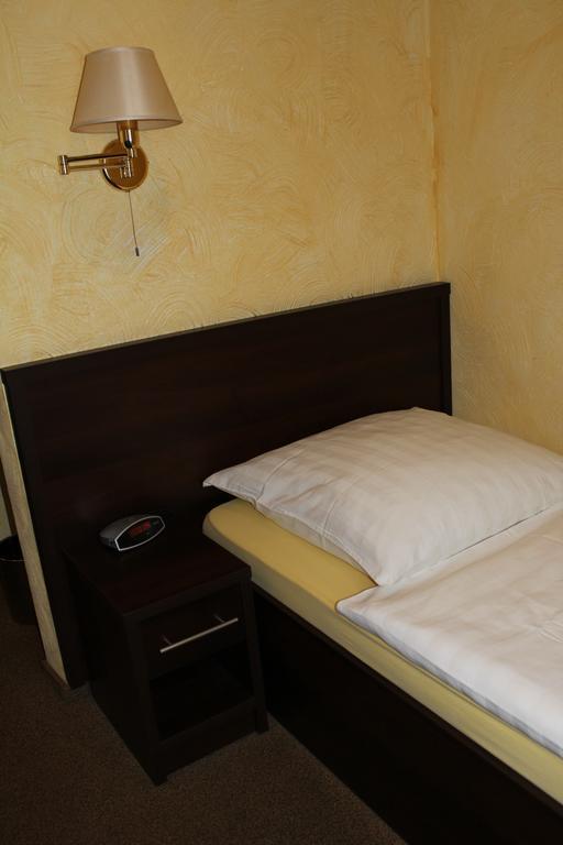 Hotel Rosenhof Düsseldorf Quarto foto